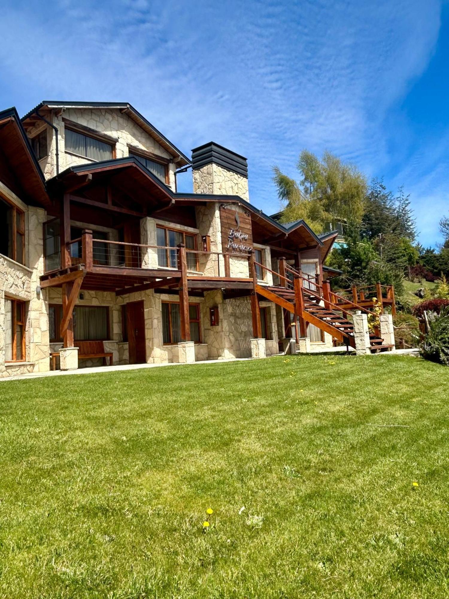 Bahia Paraiso Apart & Suites San Carlos de Bariloche Exteriér fotografie