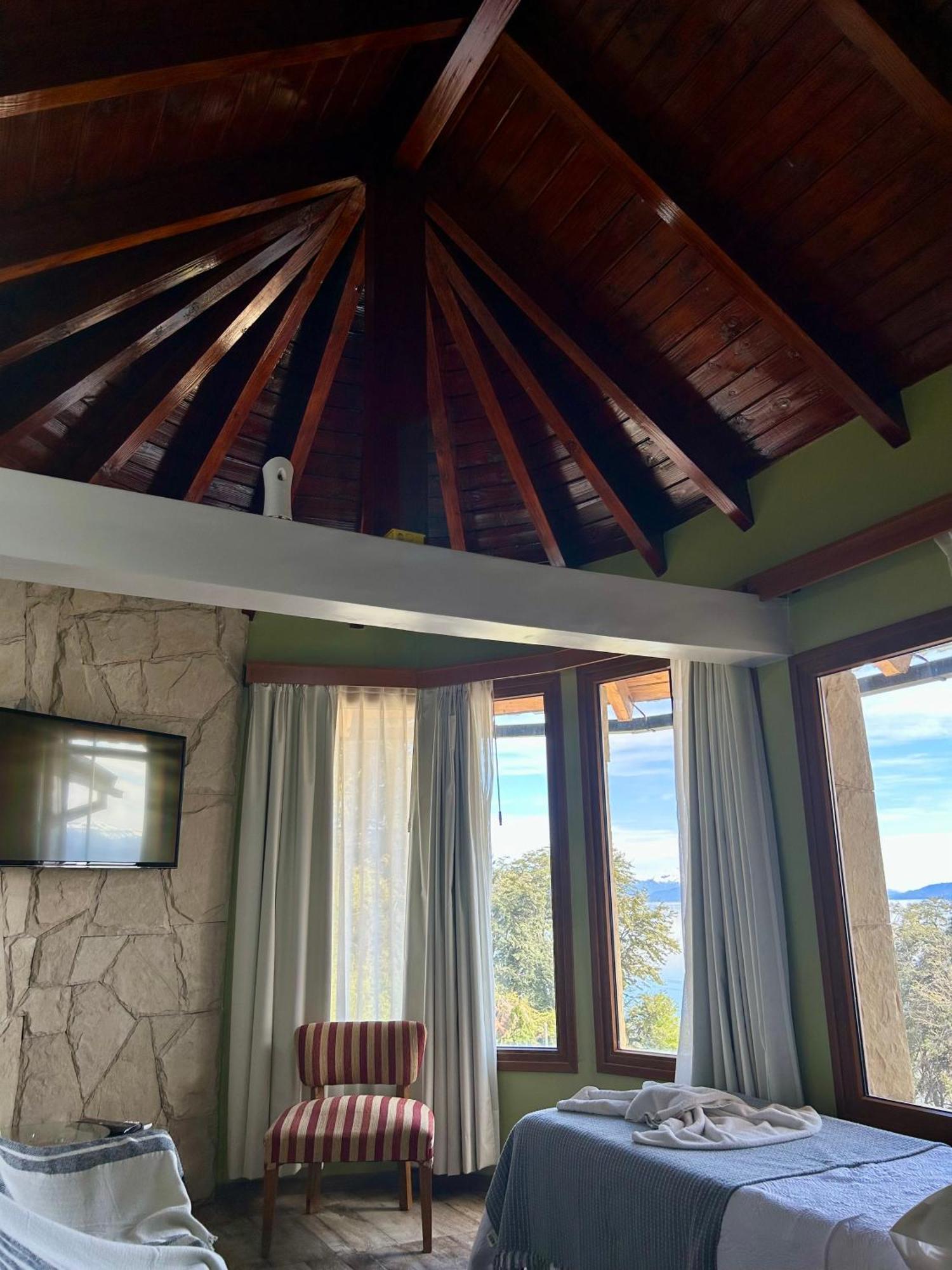 Bahia Paraiso Apart & Suites San Carlos de Bariloche Exteriér fotografie